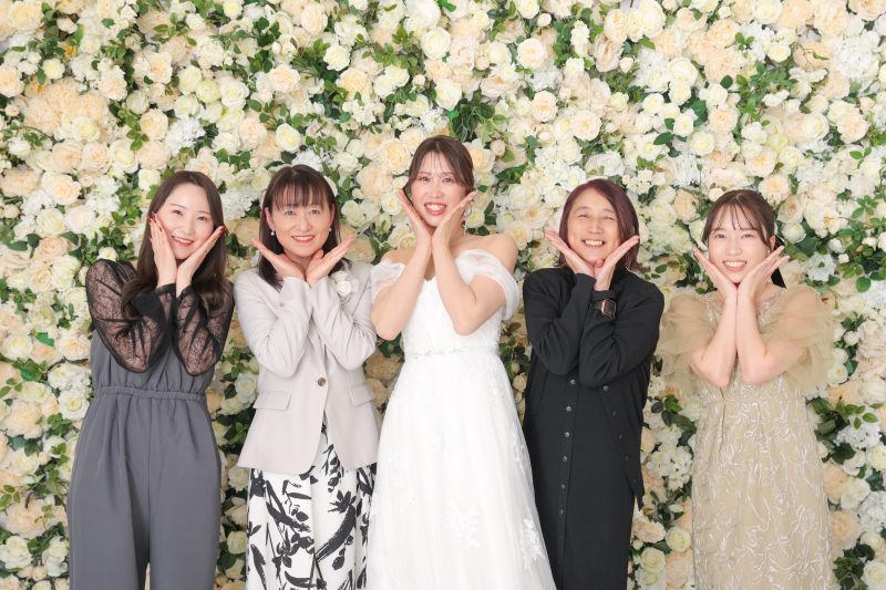 女性全員ショット