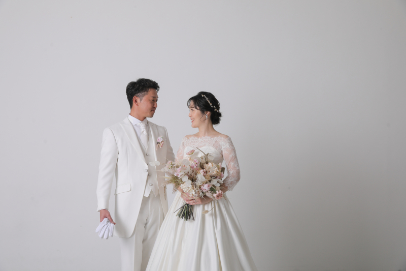 続いて洋装にチェンジして