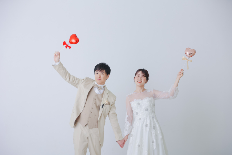 まずはシンプルに白背景