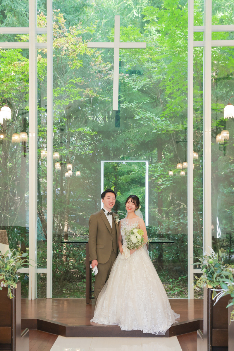 軽井沢の森を借景に