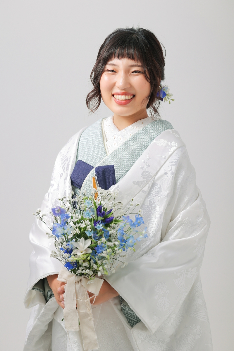 青のオリジナル生花ブーケと一緒に♡