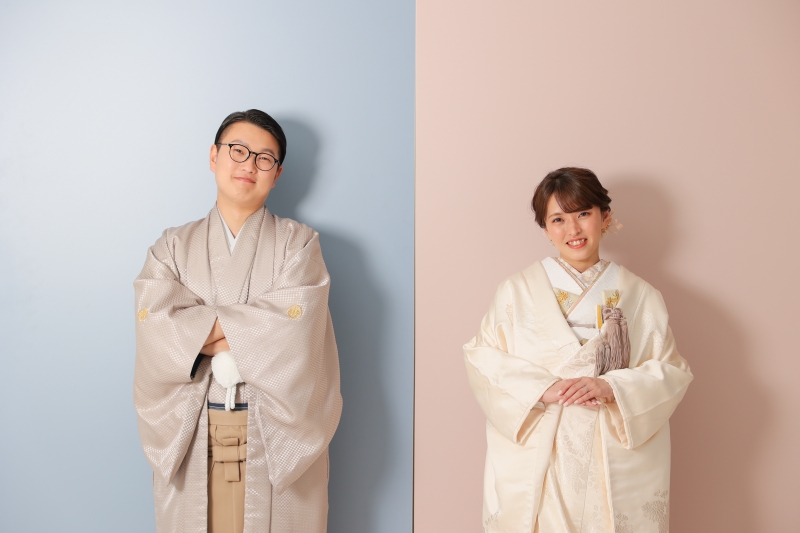 可愛いバイカラーを背景に!