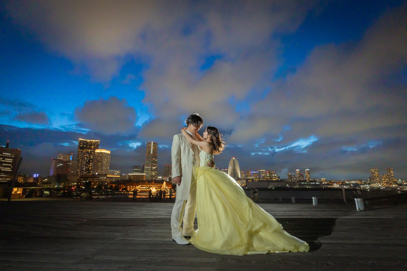 ぐっと近づいて