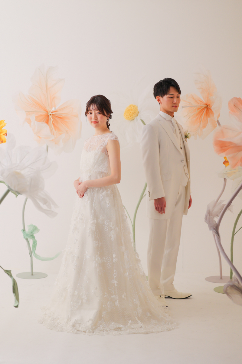 静かに佇む二人