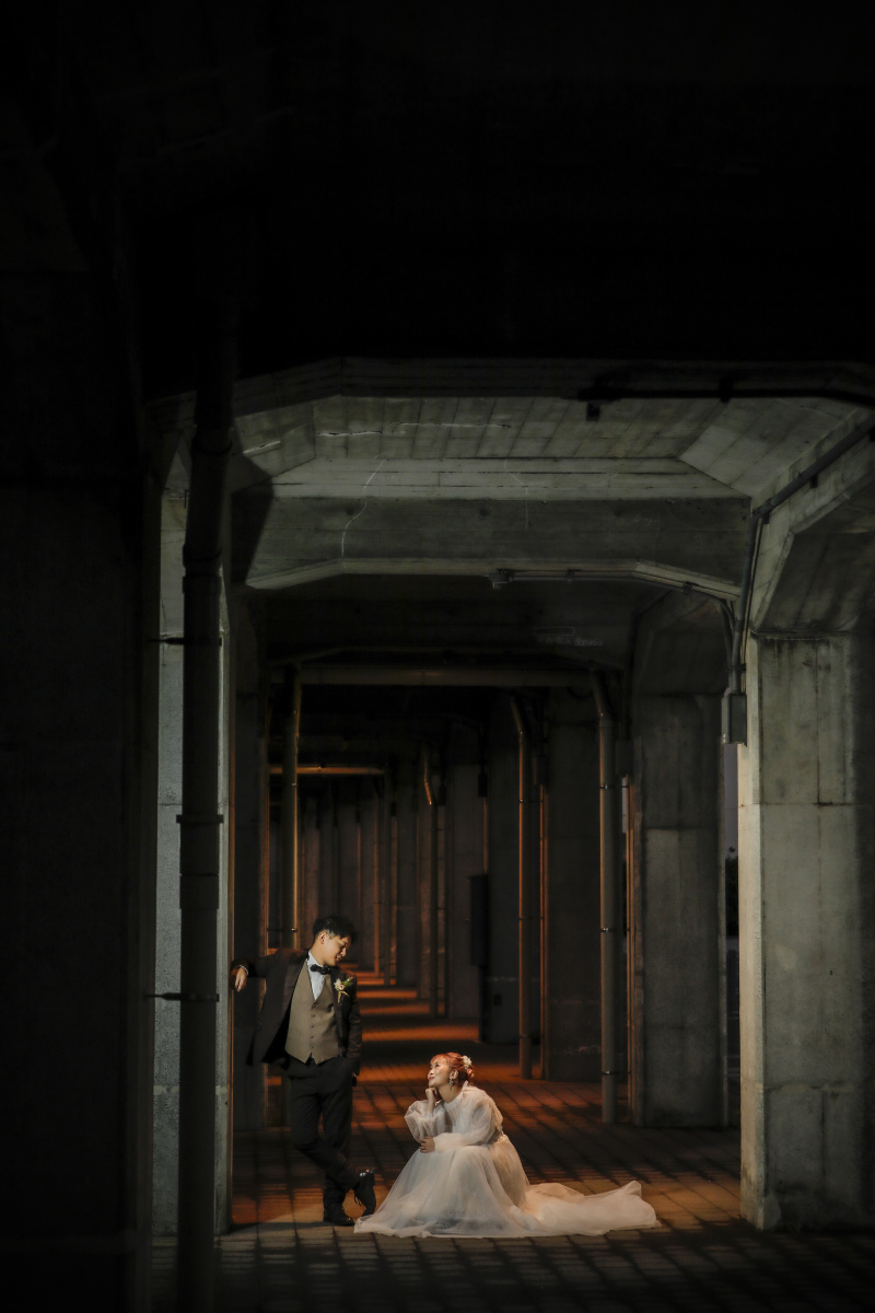 地下道のような