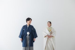 シンプルな白背景で撮影