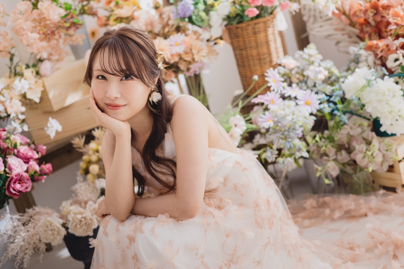 白壁とは違う雰囲気のソロカット