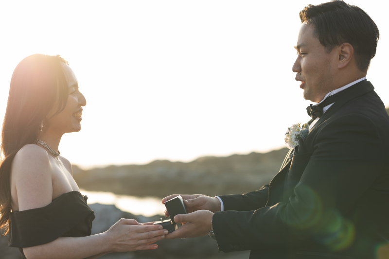 夕日をバックに