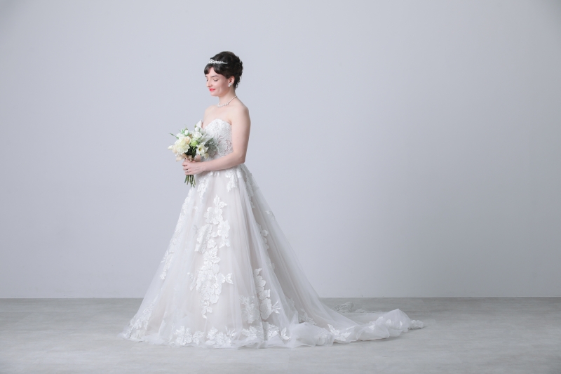 フォーマルなポーズで”残す” 3