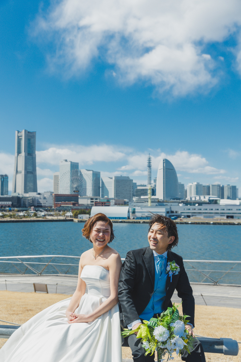 青空と海とお二人と