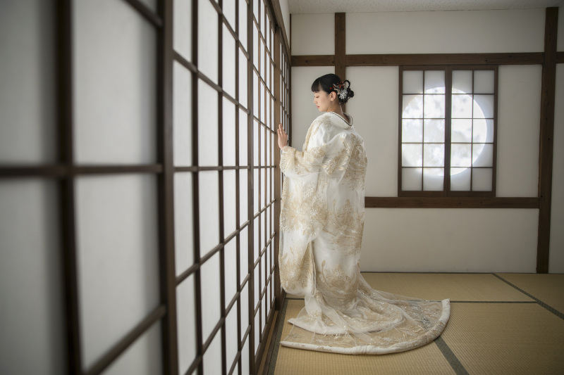 新婦様の後ろ姿