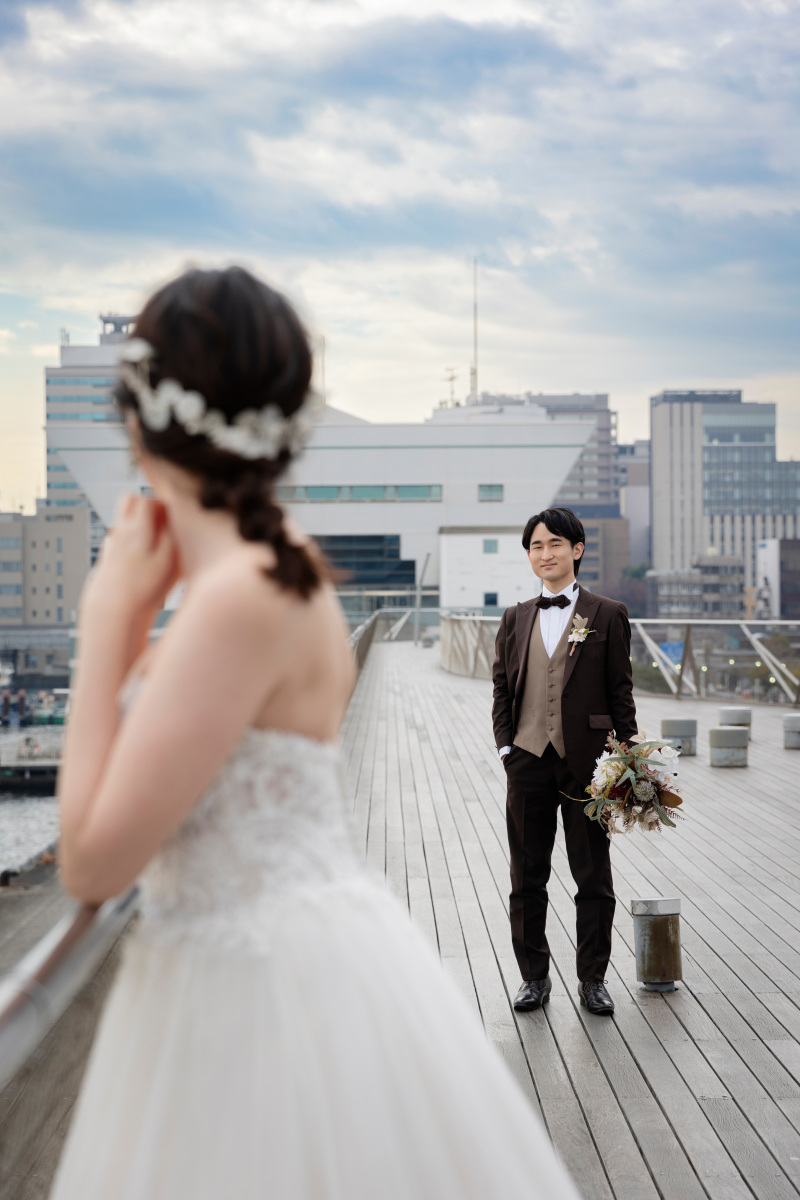 ご新婦様のもとへ歩いて