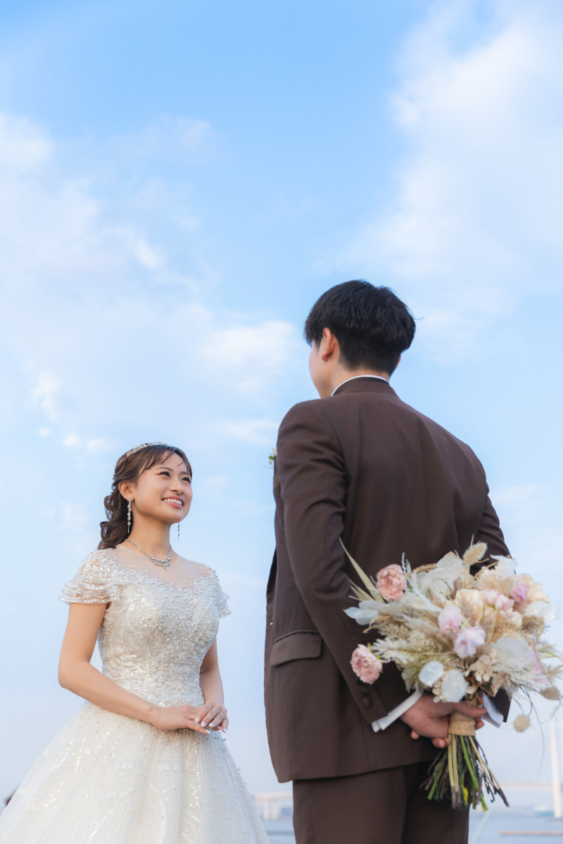 ブーケを持って