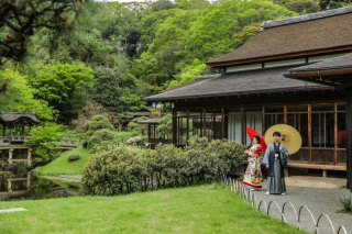 古き佳き和を感じる庭園ロケーション