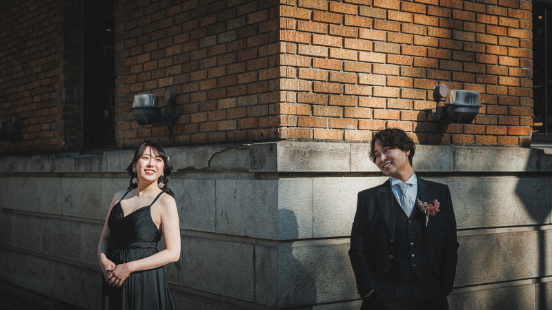 【コーナーショット】レンガの角でひょっこり対面