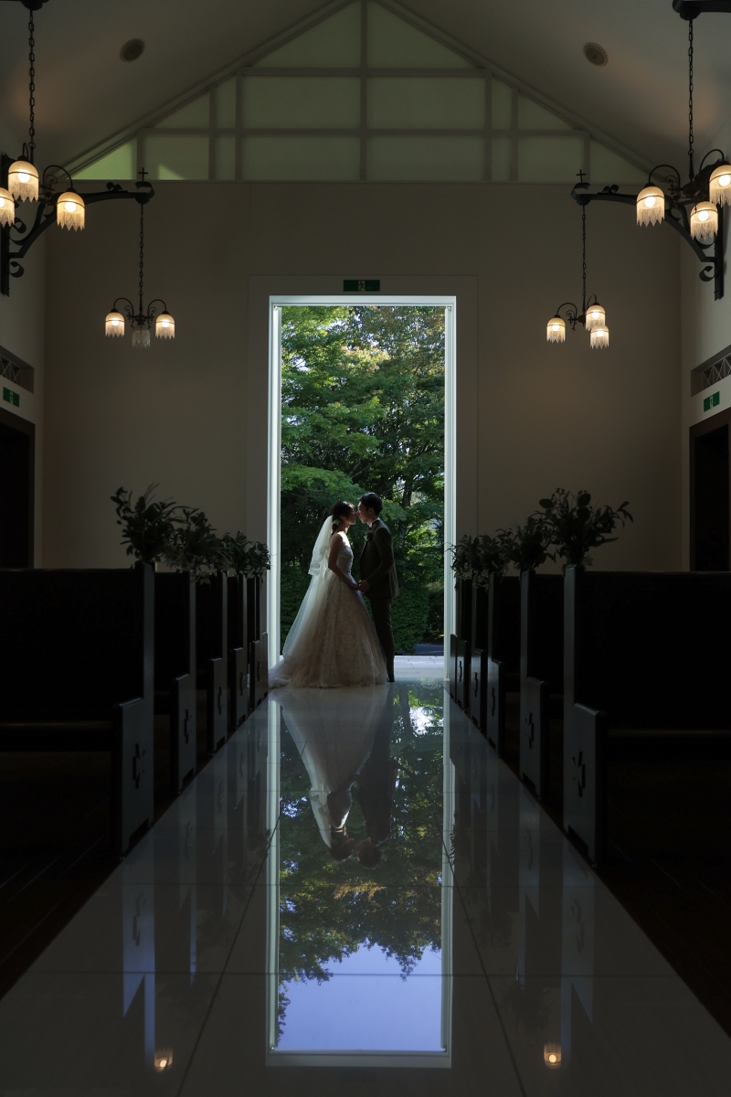 軽井沢の青空と森をかたどって