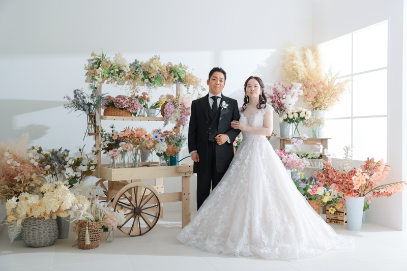 横浜駅前店自慢のお花屋さん背景