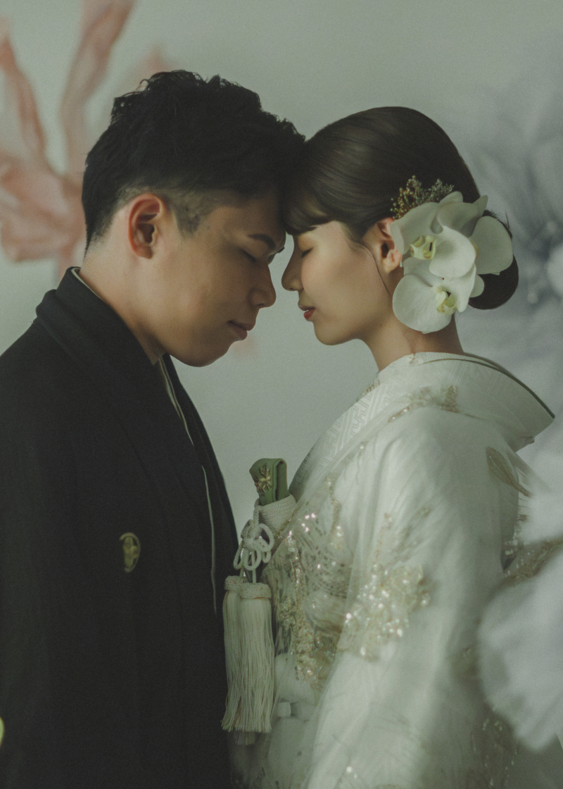 落ち着いたトーンで