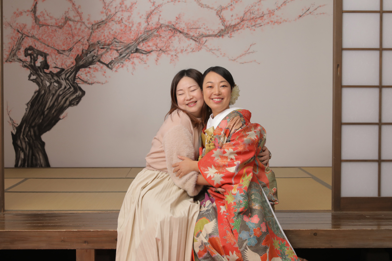 お友達とくっついて