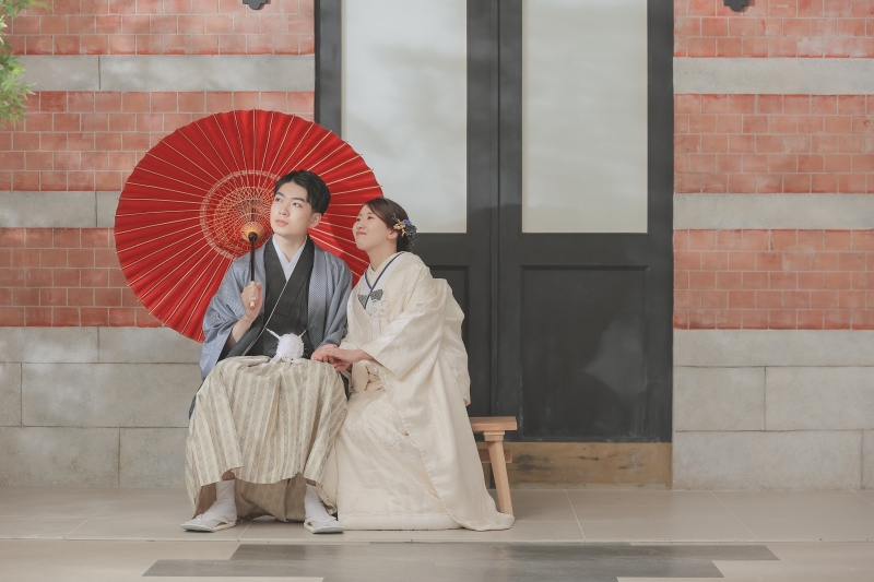 屋内庭園の赤レンガ