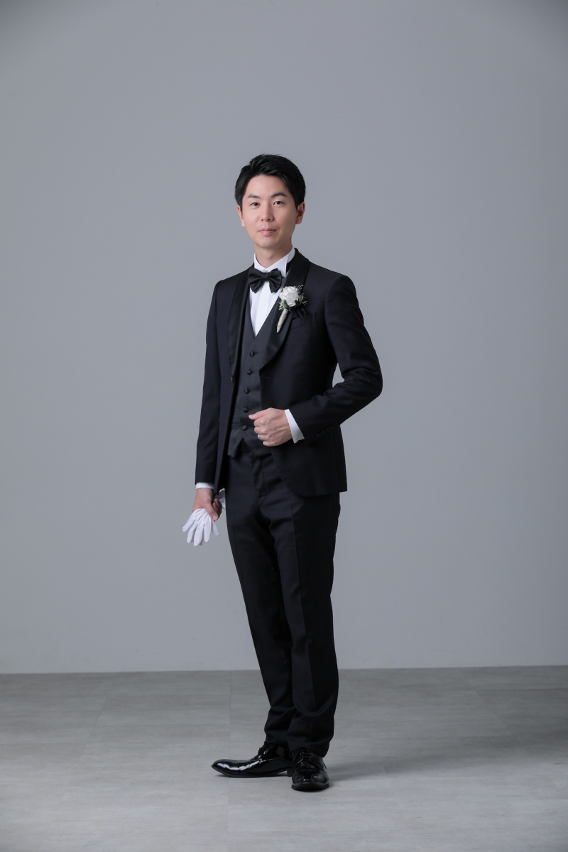 フォーマルなポーズで”残す” 8