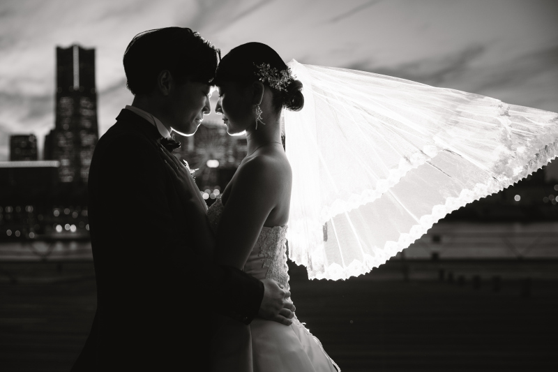 ベールをまとって