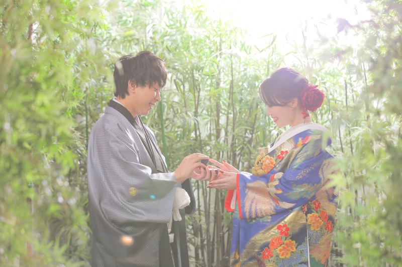 指輪ケースを使って