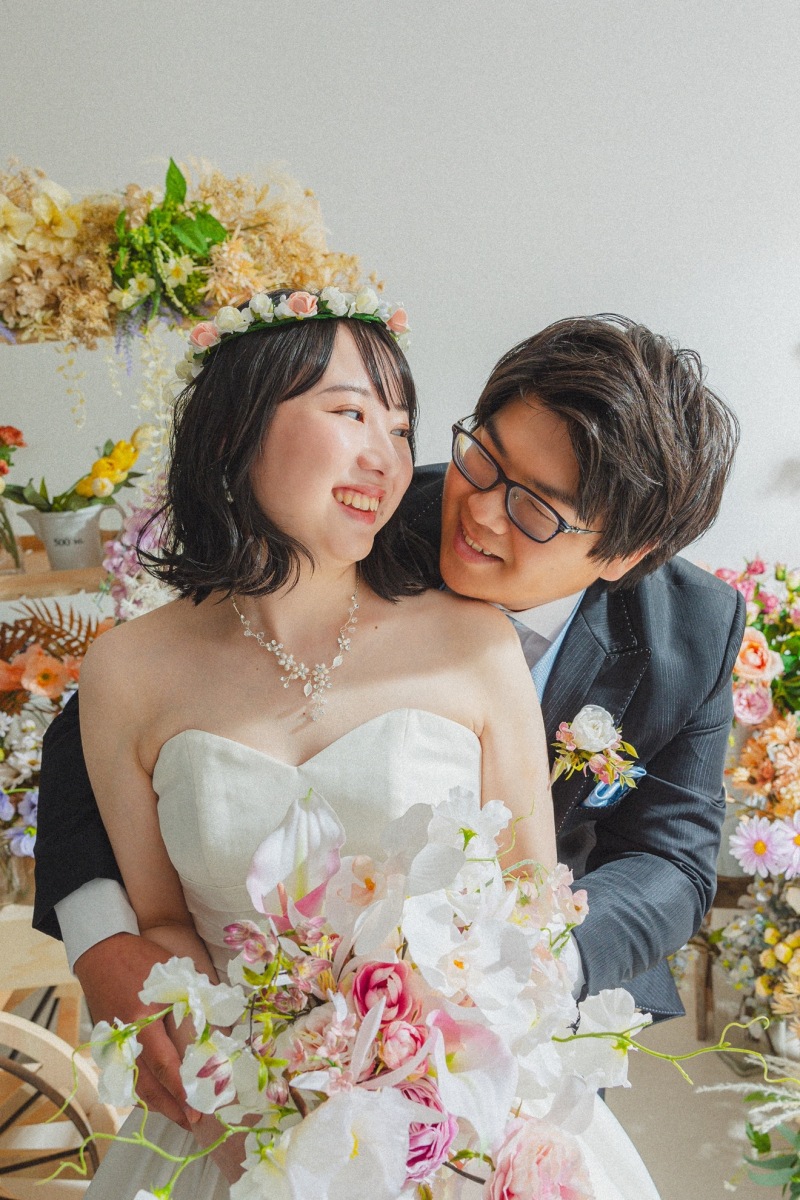 見つめ合ったり、笑い合ったり