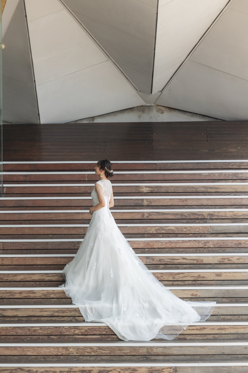 新婦様の後ろ姿