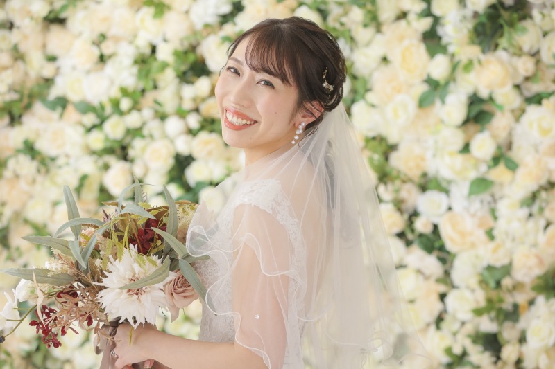 ベールをつけて