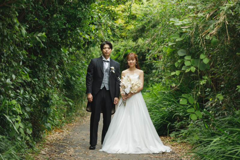 緑のトンネルで