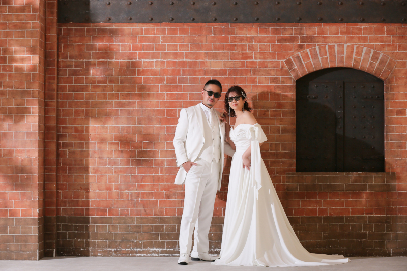 レンガの背景で