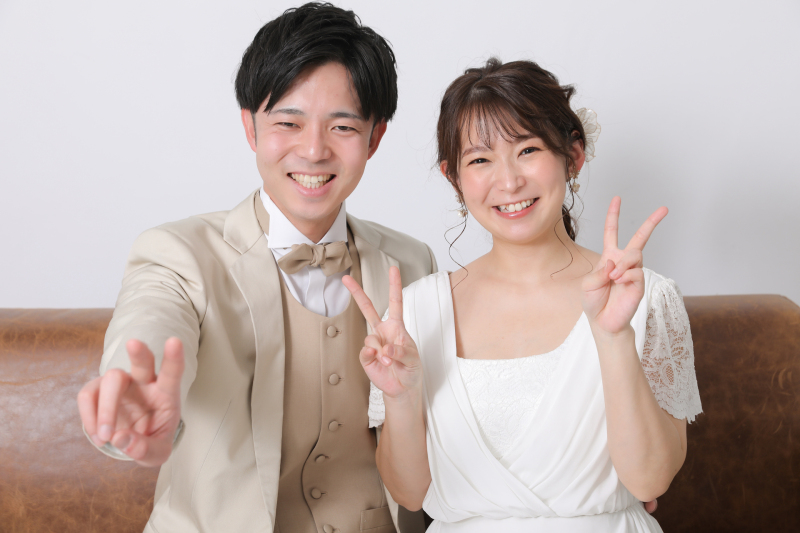 締めはピースで