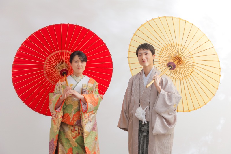 ザ・和を感じる和傘ショット