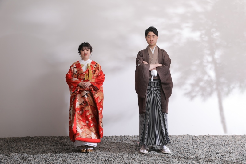 まずは色打掛で