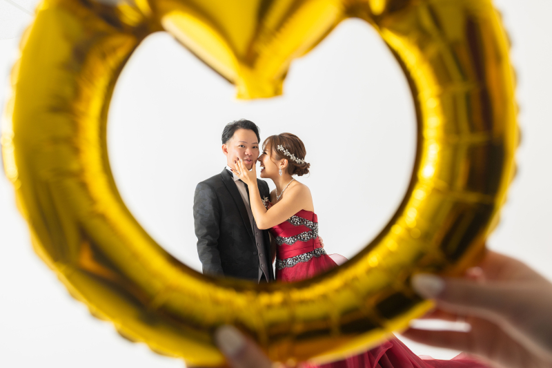 指輪の中に入って