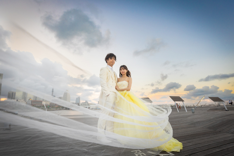 ベールを使ってカッコよく