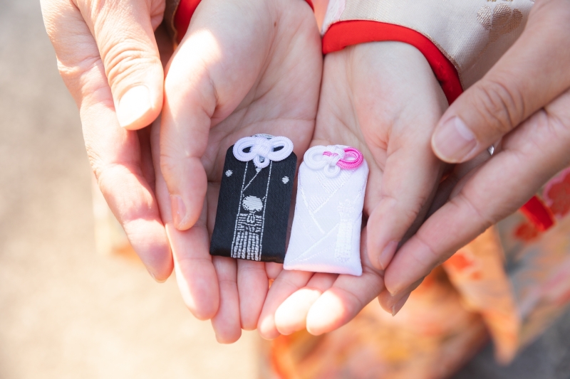 お守りカットも