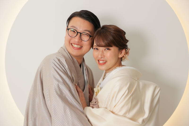 縁ライトを背景に!