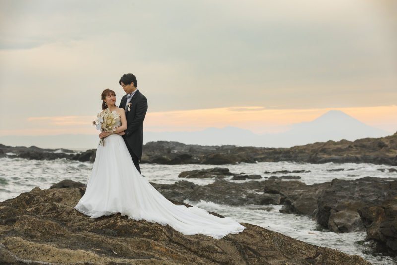 夕焼けの向こうに・・・