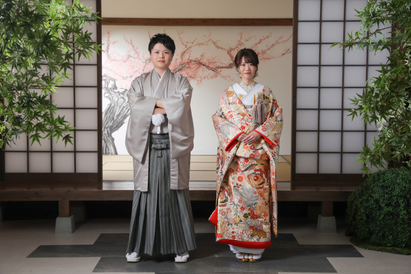 まずは和装から!