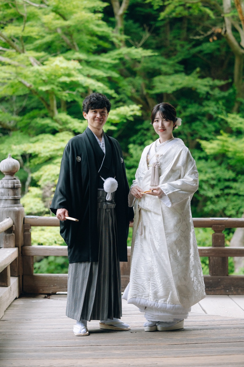 本堂に上がって撮影