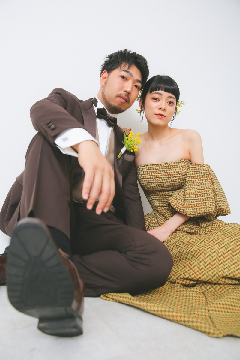 色々なポージングで撮りたい方に!!【洋装スタジオPlus】