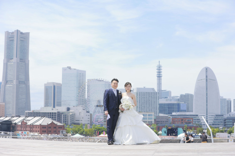 みなとみらいをバックに