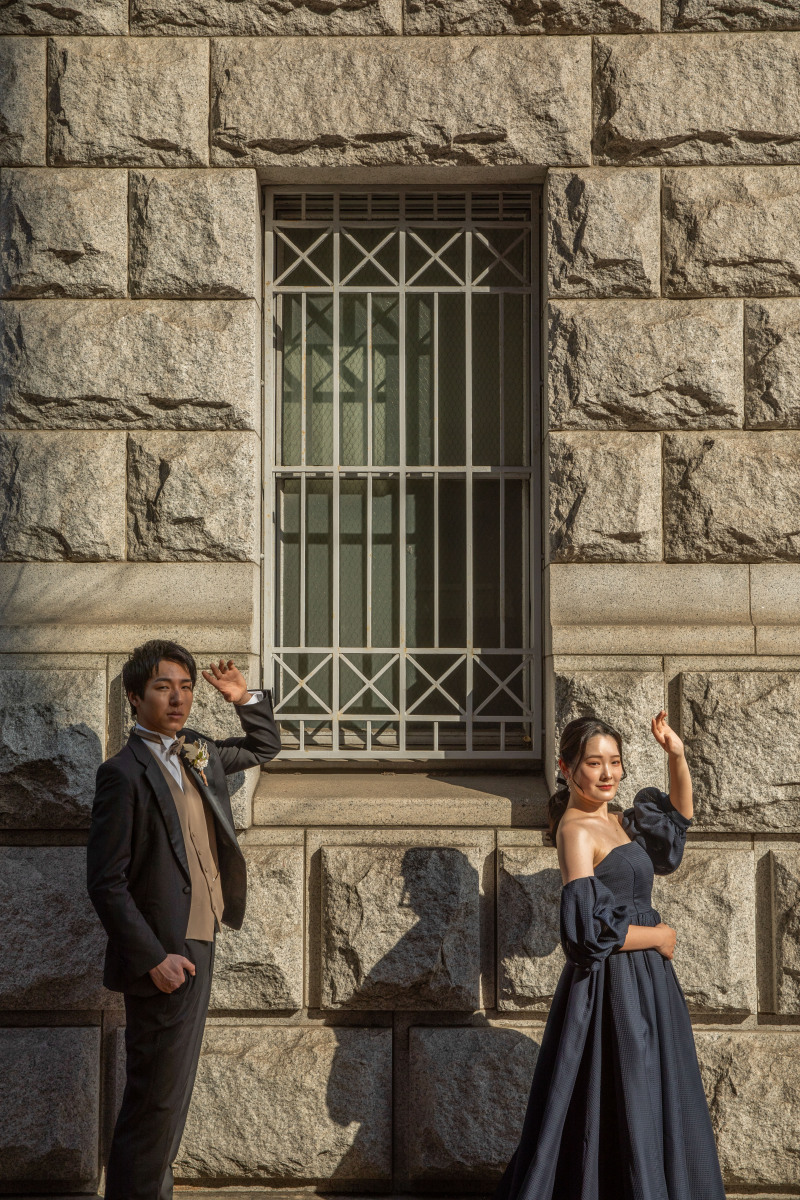 光の方をむいて