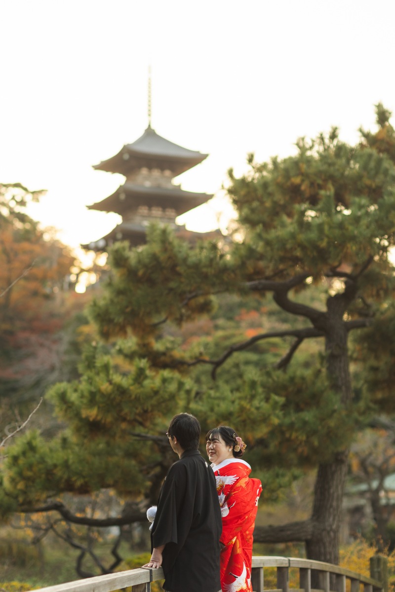 塔もバックに。