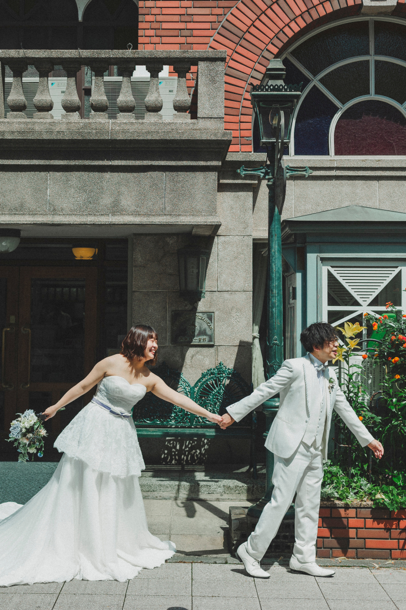 白のお衣装が映えますね！