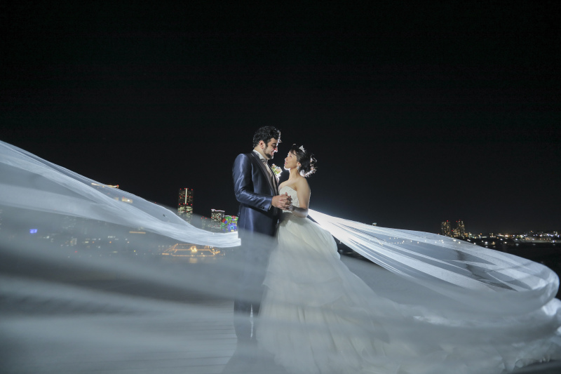 ベールに包まれて2