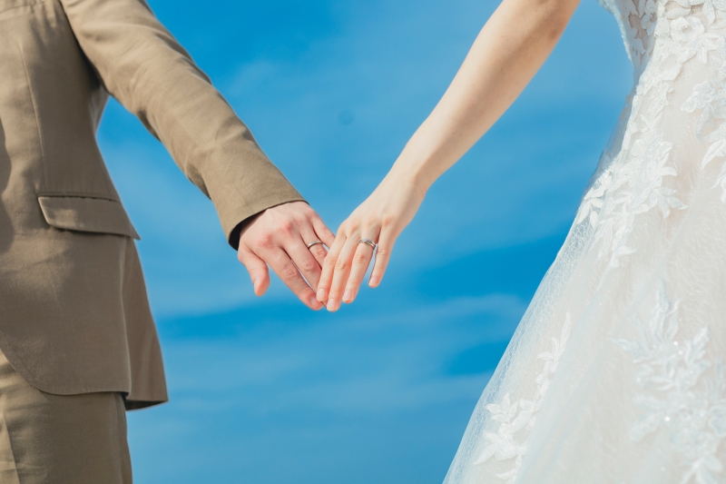 キラキラ光る指輪