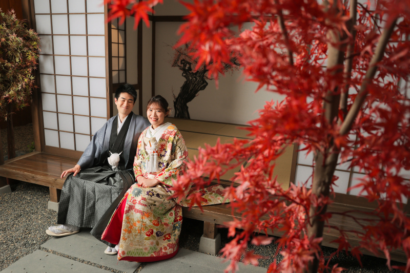 和室も、可愛いお花背景も！いいとこ取りの和洋撮影！　photo by谷澤明美